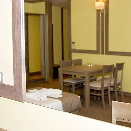 Etropolia 3*