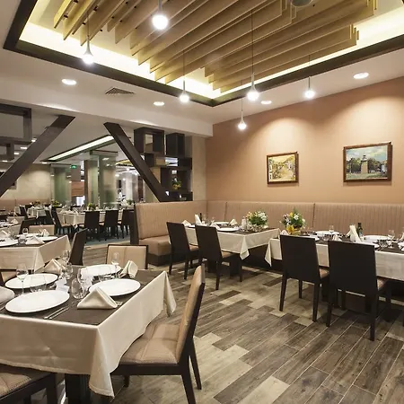 Otel Etropolia Etropole