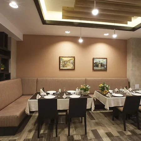 Etropolia Хотел Етрополе