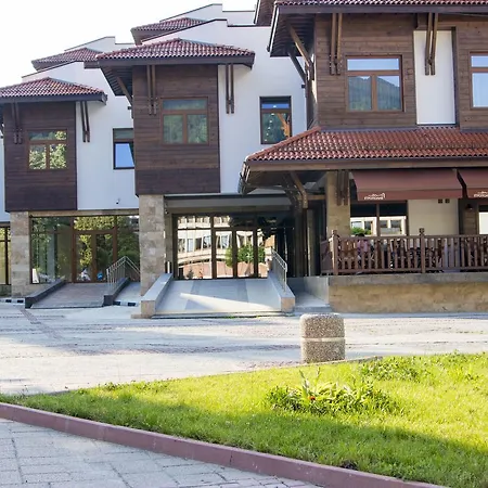 Хотел Etropolia Етрополе