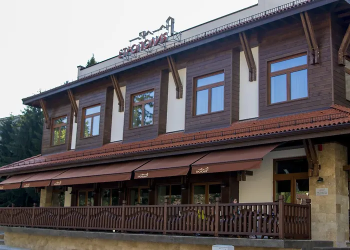 Hotel Etropolia 3*